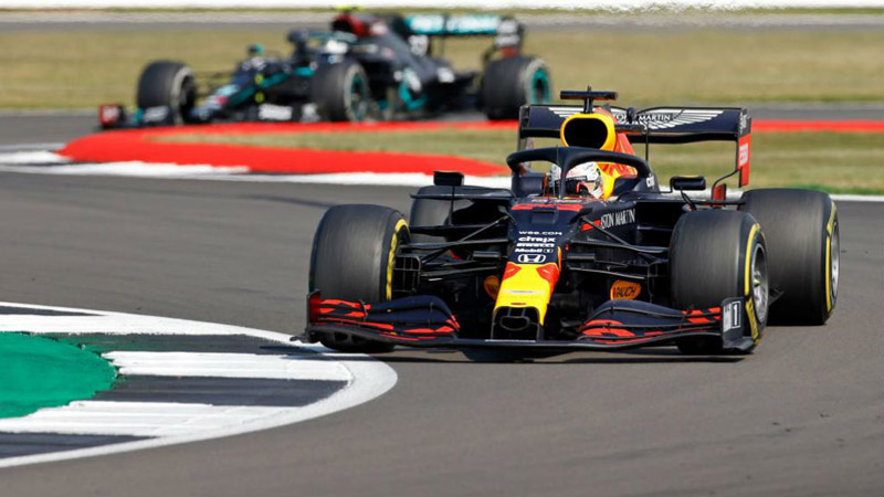Verstappen-Red-Bull2